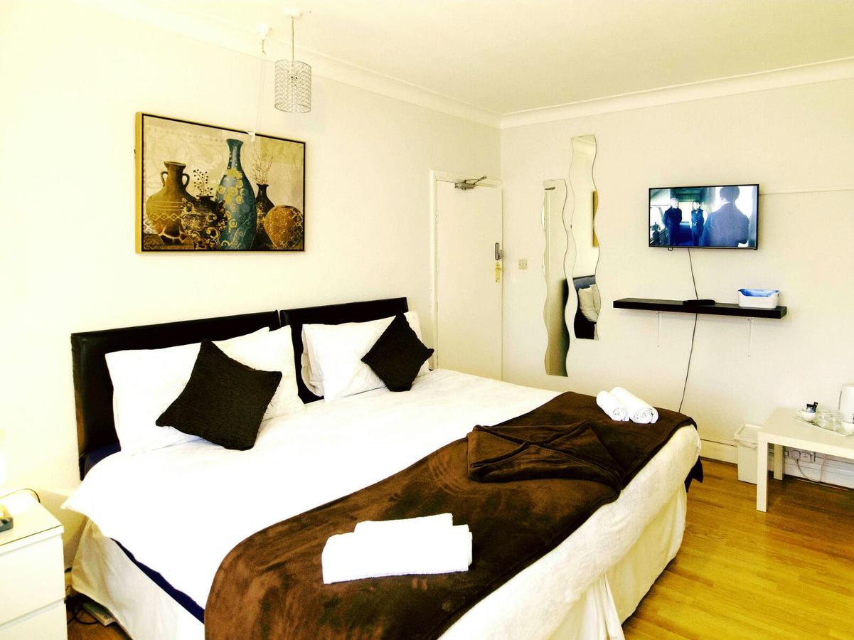 Gable Lodge London B&B Енфілд Екстер'єр фото